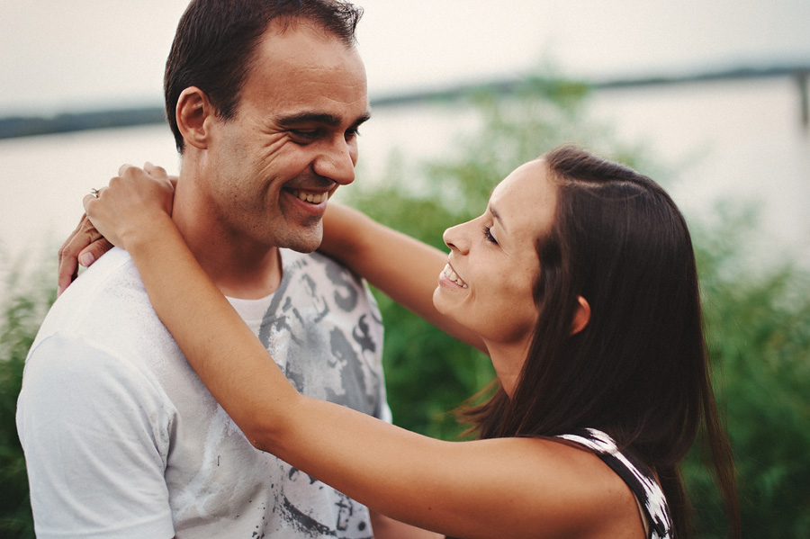 northern va wedding photographer : old town engagement : a couple hugging