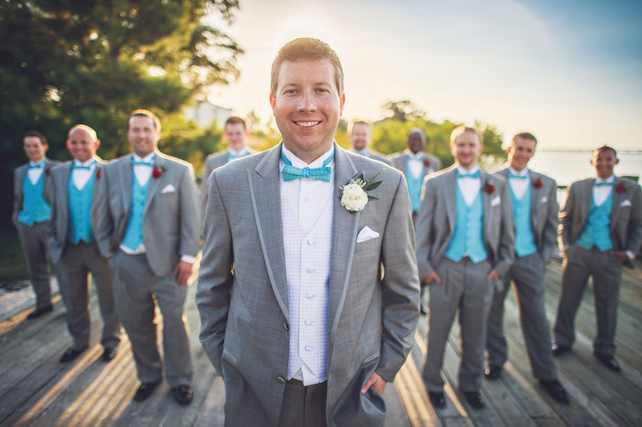 05 groomsmen group photo 15