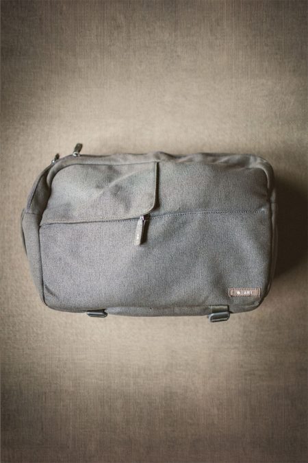 GEAR REVIEW // ARI CAMERA BAG BY INCASE
