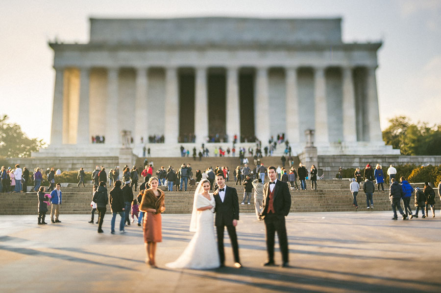 13 dc bridal party group photo at lincoln memorial 39