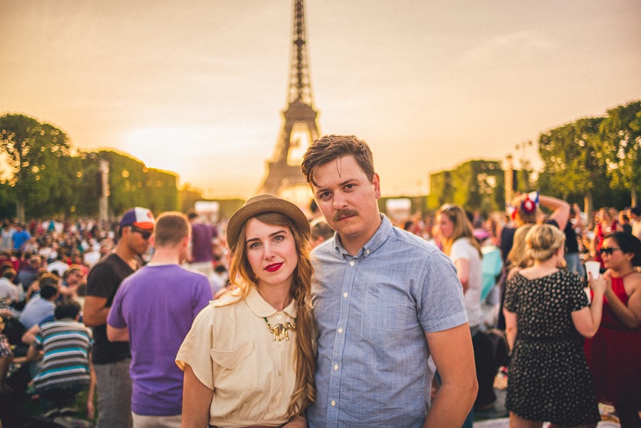 120 portrait session in front of eiffel tower portrait session in front of eiffel tower
