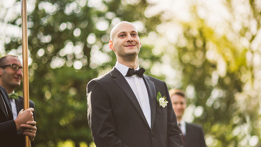 02 groom sees bride for the first time groom sees bride for the first time