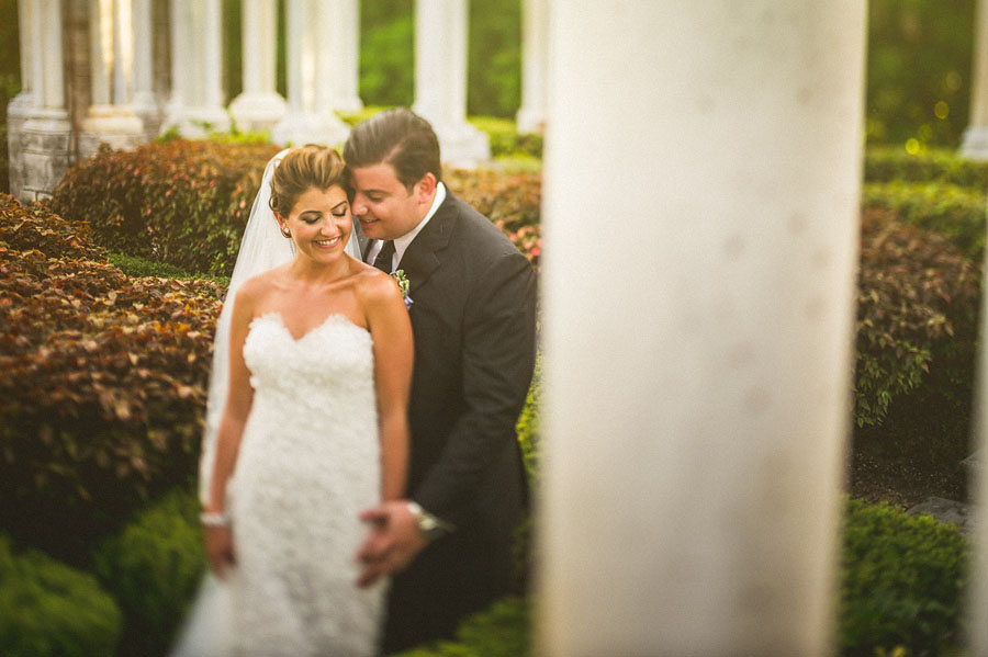 bride and groom portraits at the cloisters in the bahamas