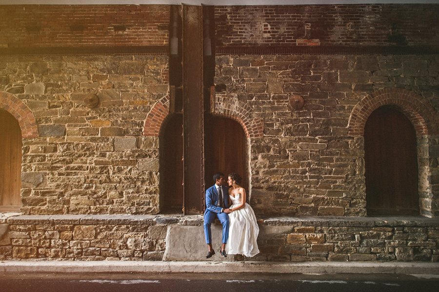 rainy day wedding photos