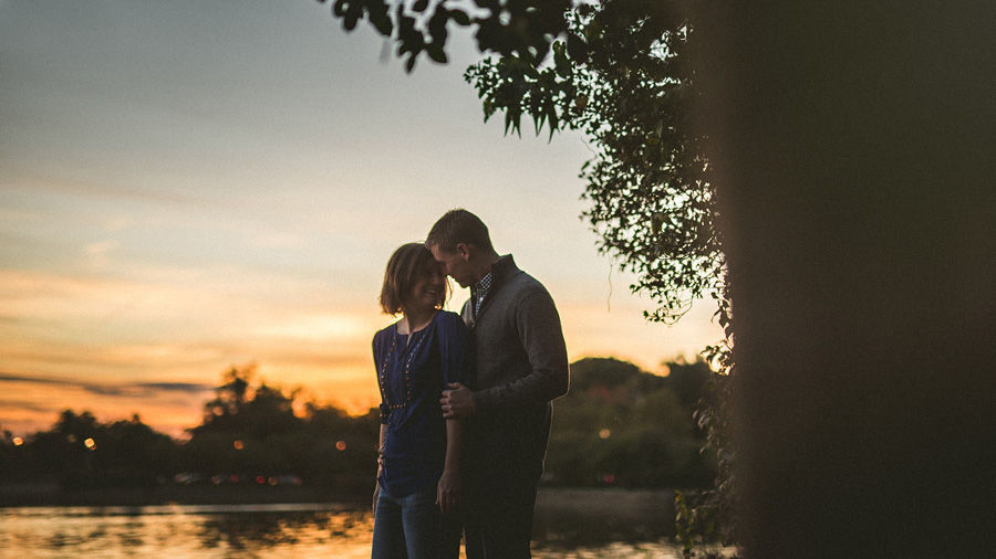 sunset on the dc mall engagement photos
