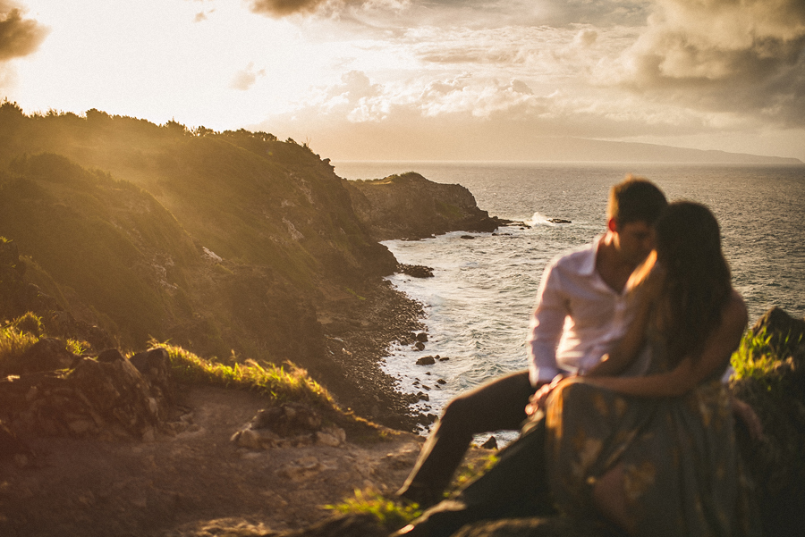 maui cliffs wedding photos