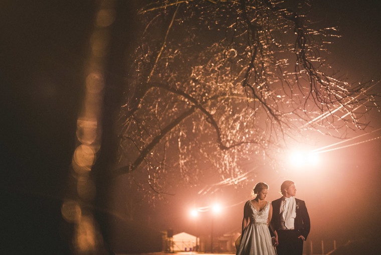 01 fog portraits at night with tom and lauara during their wedding day