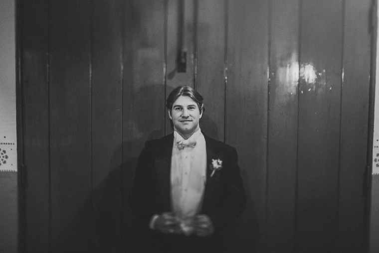 04 portrait of the groom tom in the church where he was married