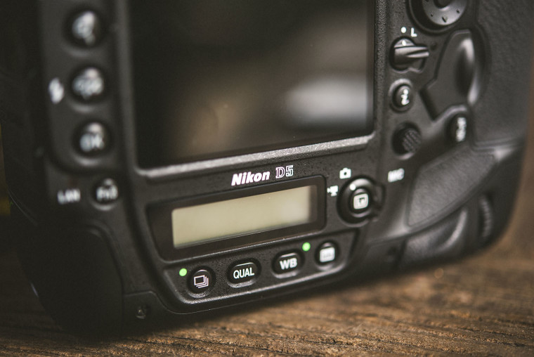 nikon d5 caemra body closeup