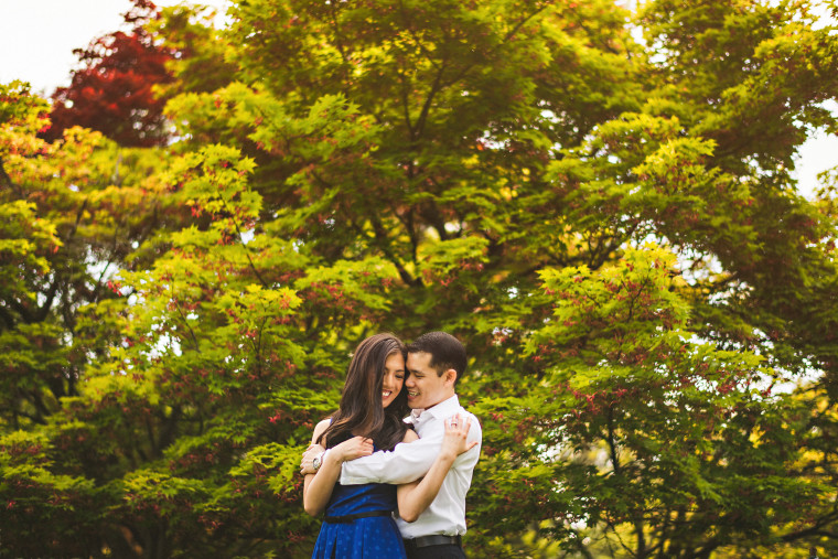 08 laughing couple hugging
