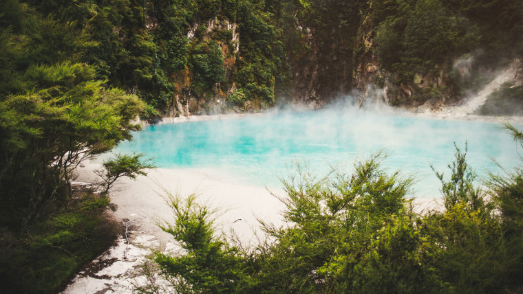 42 leica m-p airbnb trip through new zealand