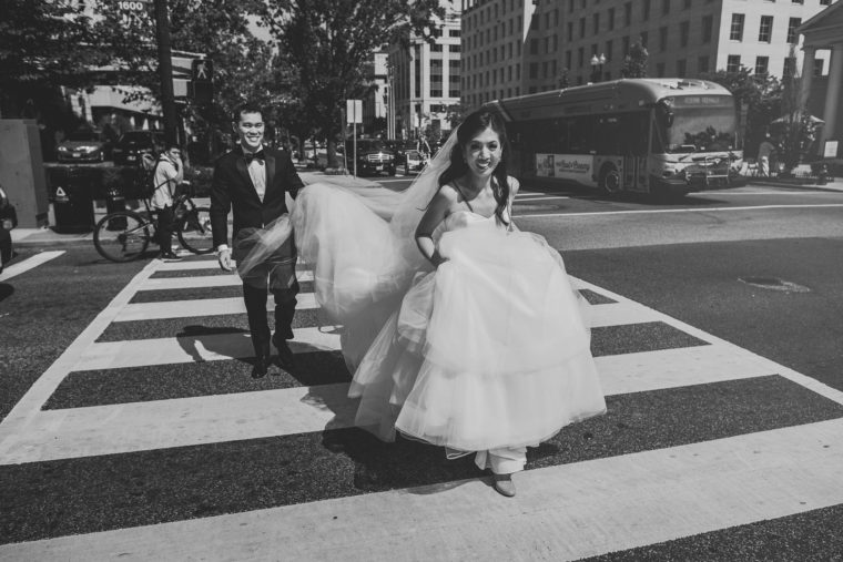 10-crossing-the-street-in-dc
