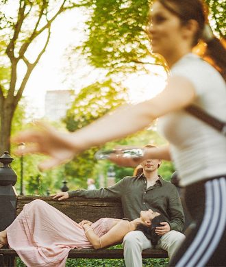 Tanvir + Henri // Central Park Engagement Session